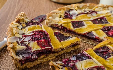 Przepis na mazurek czekoladowy z wiśniami