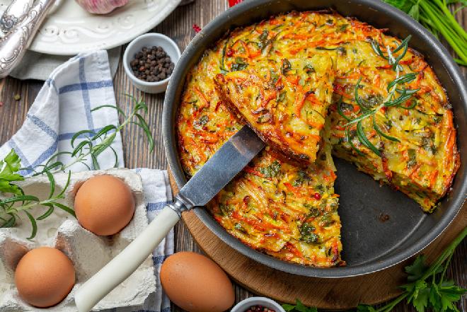 Warzywny kugel: niesamowicie pyszny i prosty przepis ze starej książki kucharskiej