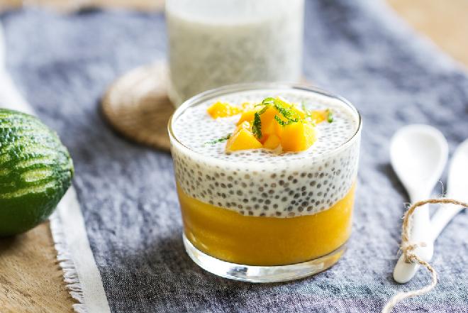 Pudding z nasionami chia - smaczna i zdrowa przekąska